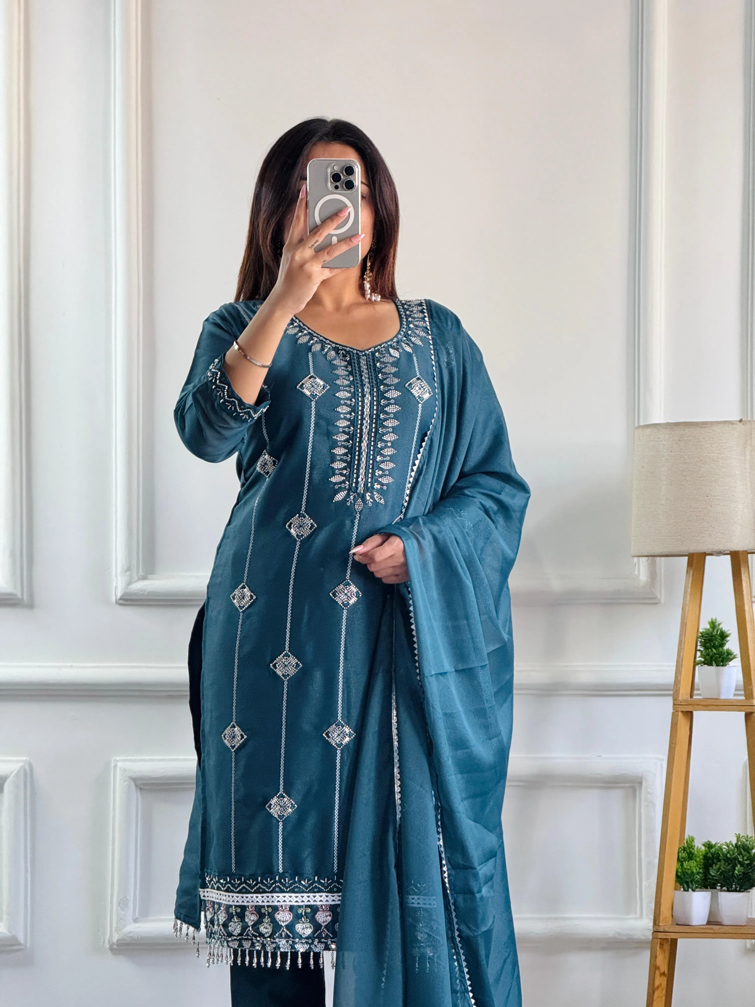 PARTY WEAR TOP AND PANT WITH FANCY DUPPATA