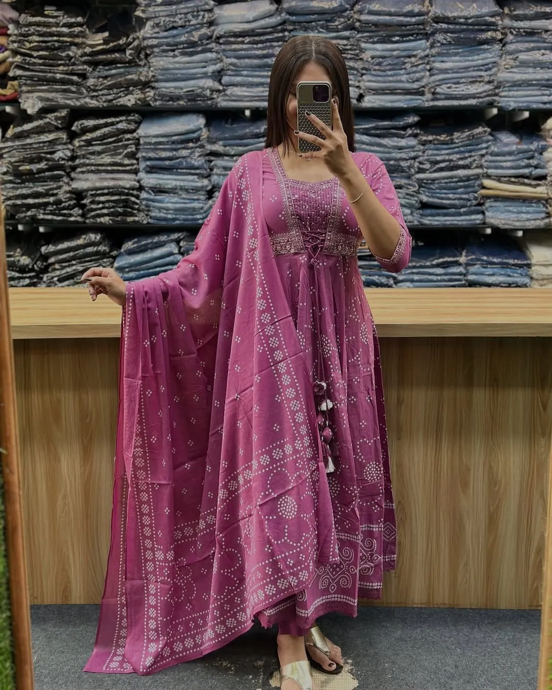 Mamshaabs, NAIRA CUT KURTI WITH PANT