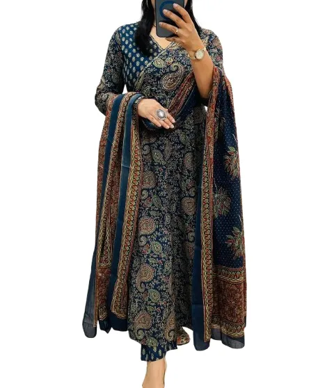 Women Pure Cotton Kurta Pant Dupatta Set