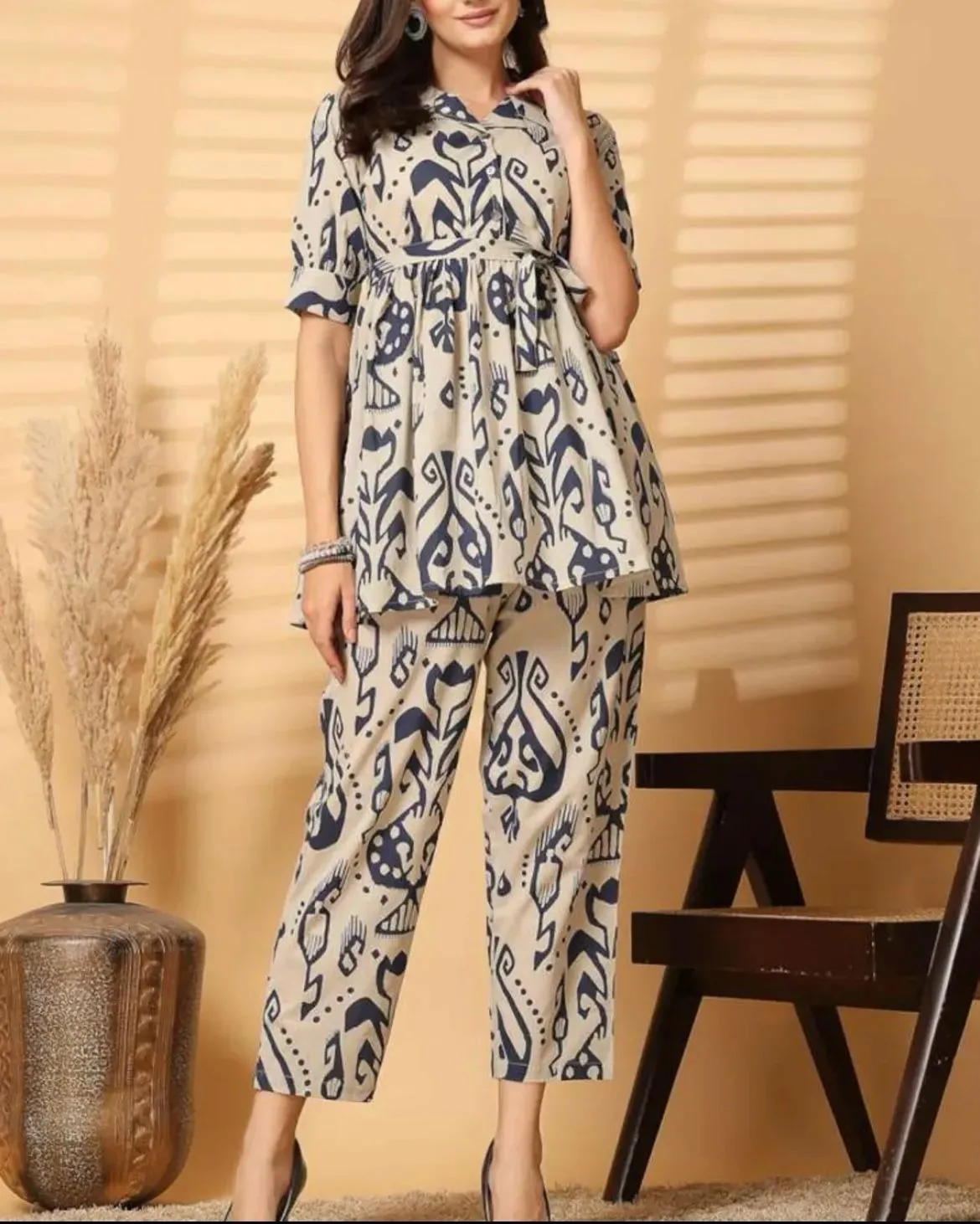 Pistaa\'s Women Ivory Print Baroque Pure Cotton Co-ord Set